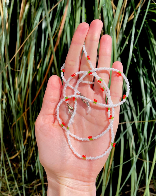 Beaded glasses chain with cherries