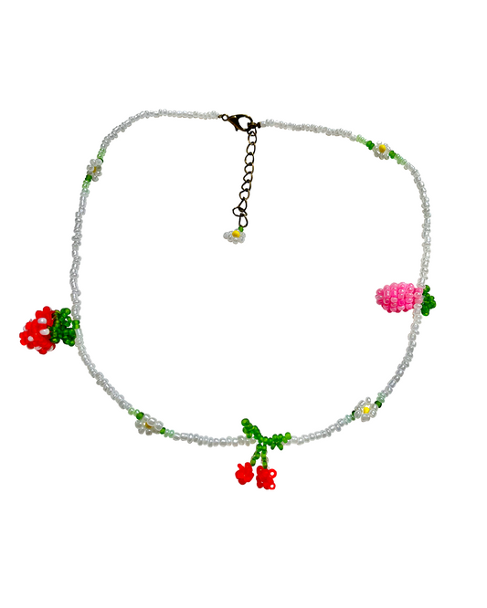 Pearly White Beaded y2k Choker with Berries and Daisy Flowers