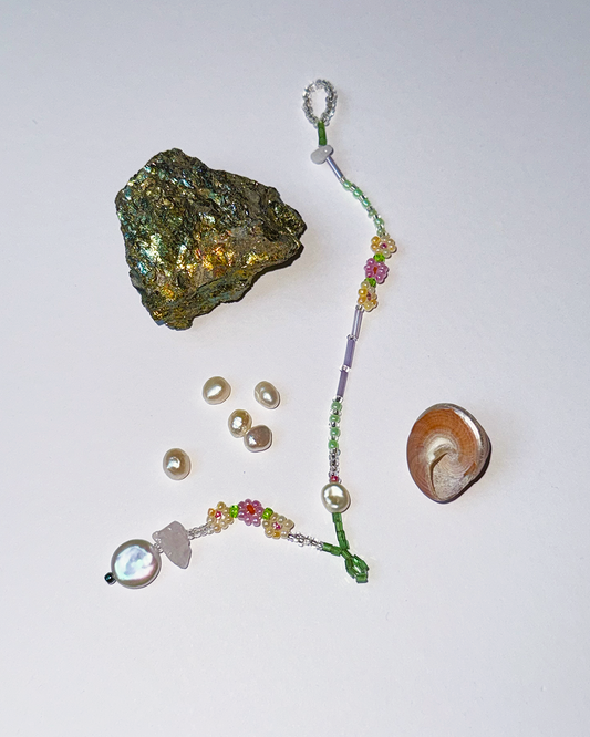 Flower Beaded Bracelet with Pearls