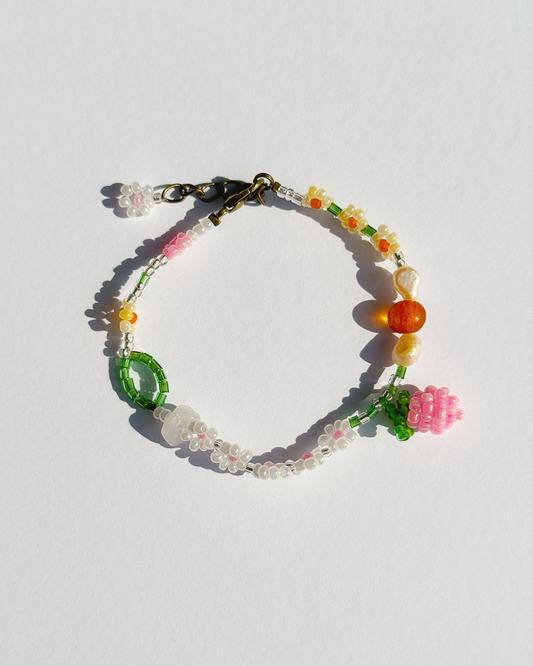 Colorful beaded bracelet with amber