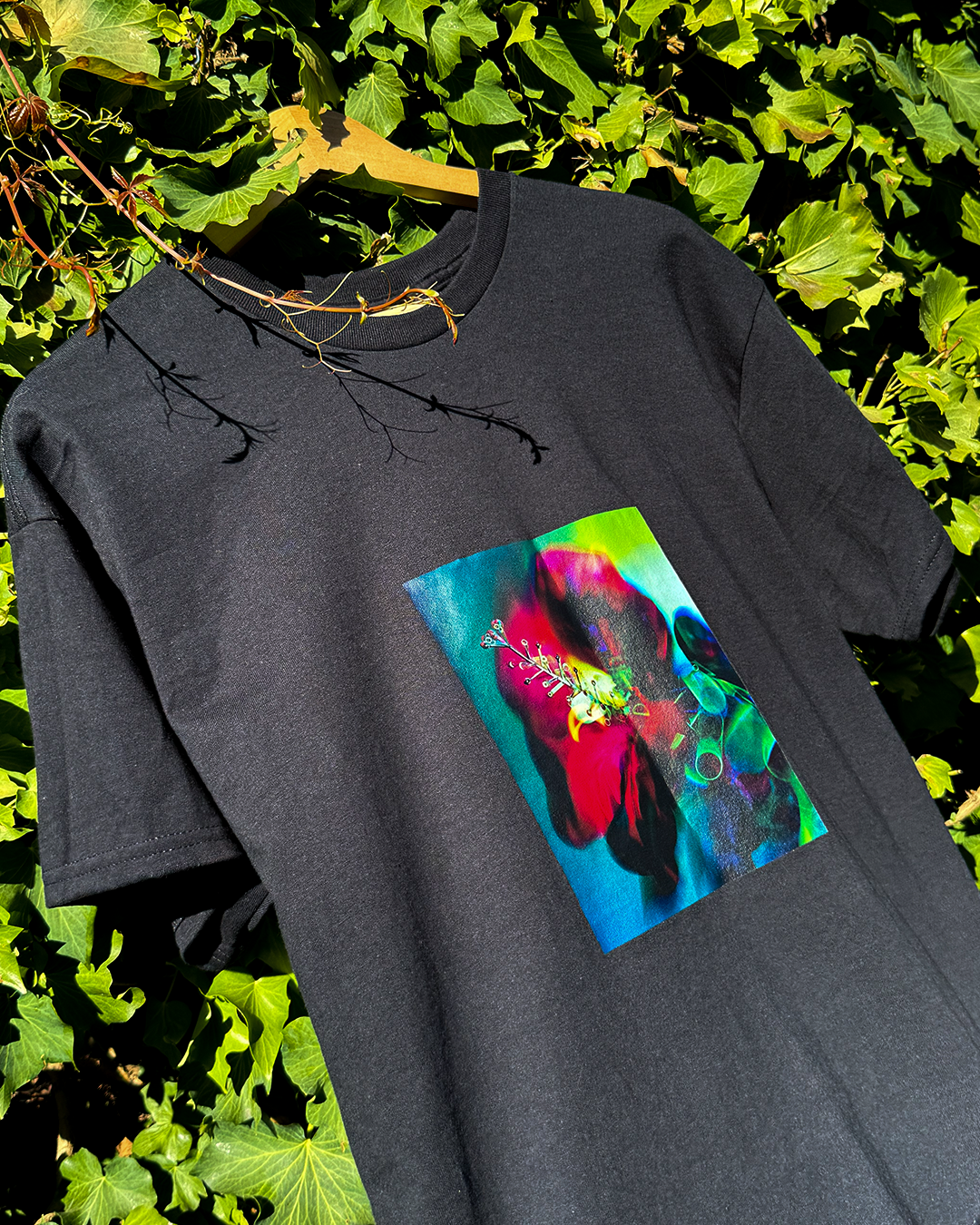 Hibiscus t-shirt