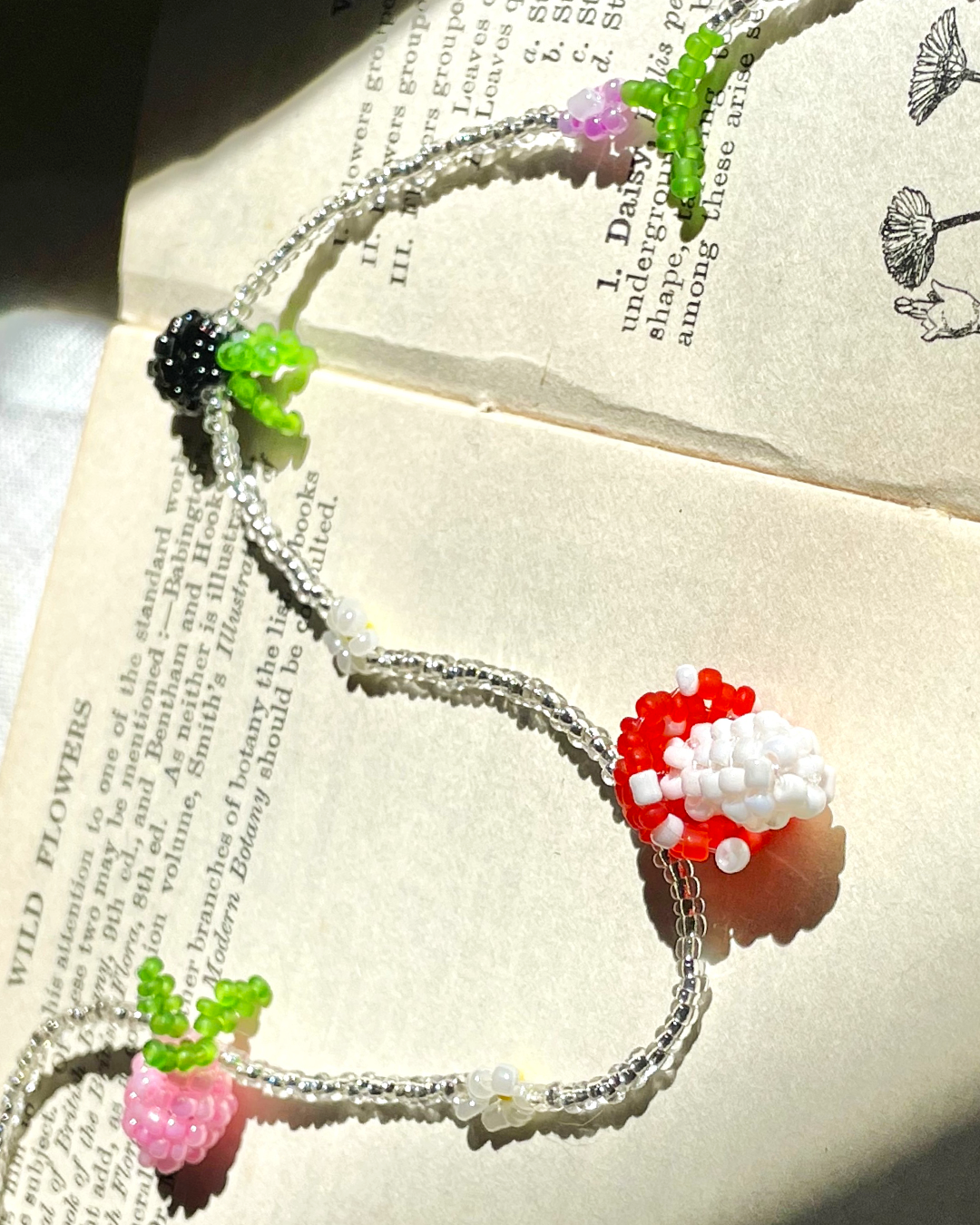 Mushroom beaded necklace with berries and daisy flowers
