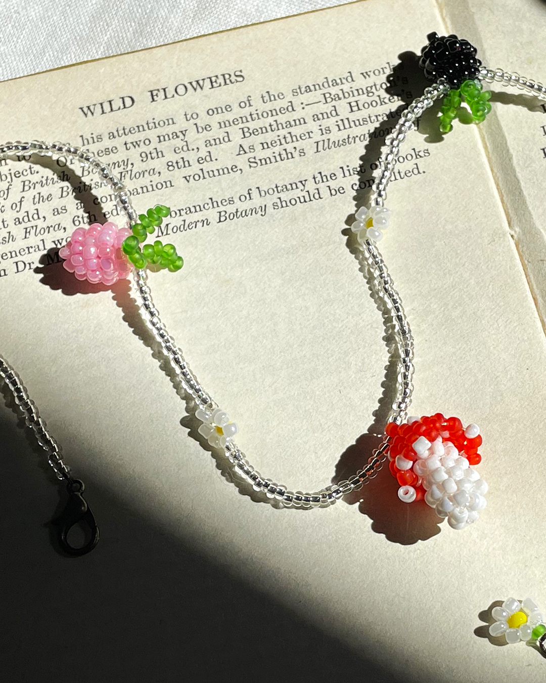 Mushroom beaded necklace with berries and daisy flowers